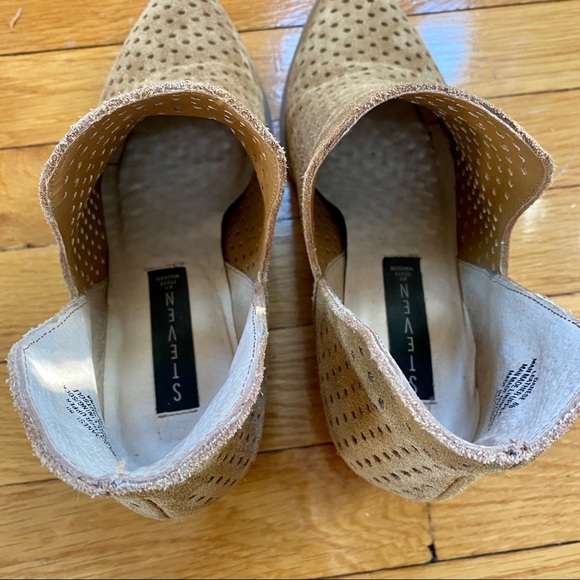 Steven by Steve Madden Danese Ankle Bootie 8 - Picture 7 of 11